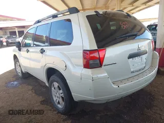 2007 Mitsubishi Endeavor LS z VIN 4A4MN21S47E078396, wystawiony jako IAAI lot #42362054 z przebiegiem 97 234 mil mil oraz . Historia ofert i sprzedaży dostępna na DreamBid. Obrazek 3.