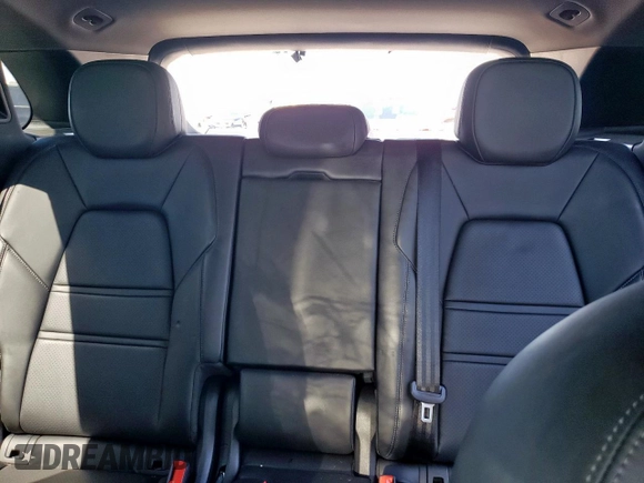 2022 Porsche Cayenne with VIN WP1AA2AY4NDA03564, listed as a Copart auction lot 50070745 with 23,856 mi miles and Clean title. Bid and sale history available at DreamBid. Image 10.