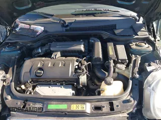 2008 MINI Hardtop with VIN WMWMF33518TT64881, listed as a IAAI auction lot 41692875 with 152,380 mi miles and . Bid and sale history available at DreamBid. Image 10.