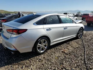 2018 Hyundai Sonata Sport with VIN 5NPE34AF9JH690648, listed as a Copart auction lot 53045425 with 68,842 mi miles and Salvage Title. Bid and sale history available at carsss.com. Image 3.