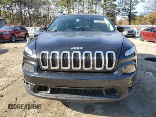 2016 Jeep Cherokee Altitude z VIN 1C4PJMCB2GW117148, wystawiony jako Copart lot #81338374 z przebiegiem 148 209 mil mil oraz Szkoda całkowita • Salvage title. Historia ofert i sprzedaży dostępna na DreamBid. Obrazek 5.