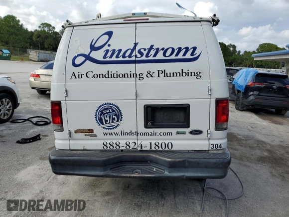 2014 Ford Econoline Cargo Commercial with VIN 1FTNE1EW5EDB05692, listed as a Copart auction lot 72186144 with 176,375 mi miles and Salvage title. Bid and sale history available at DreamBid. Image 6.