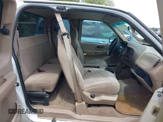 1999 Ford F-150 with VIN 1FTRX17W8XNB87729, listed as a IAAI auction lot 42730244 with Not provided miles and . Bid and sale history available at DreamBid. Image 8.