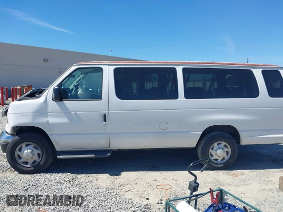 2006 Ford Econoline Passenger XL with VIN 1FBSS31L36DA88609, listed as a IAAI auction lot 41817356 with 45,454 mi miles and . Bid and sale history available at DreamBid. Image 14.