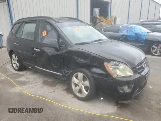 2007 Kia Rondo EX with VIN KNAFG526677042238, listed as a Copart auction lot 70869634 with 152,464 mi miles and Salvage Title. Bid and sale history available at carsss.com. Image 4.
