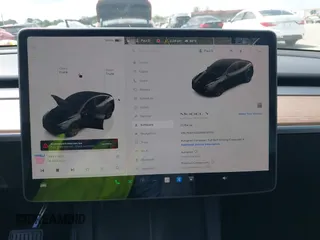 2024 Tesla Model Y z VIN 7SAYGDED6RF191135, wystawiony jako IAAI lot #41790922 z przebiegiem 17 154 mil mil oraz . Historia ofert i sprzedaży dostępna na DreamBid. Obrazek 7.
