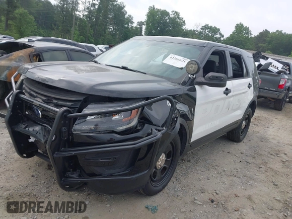 2017 Ford Police Interceptor Utility with VIN 1FM5K8AR9HGE01119, listed as a IAAI auction lot 42266621 with Not provided miles and . Bid and sale history available at DreamBid. Image 19.