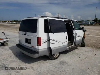 2000 GMC Safari with VIN 1GKDM19W0YB509187, listed as a Copart auction lot 72981834 with Not Provided miles and Non Repairable. Bid and sale history available at carsss.com. Image 4.