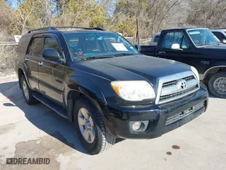 2008 Toyota 4Runner SR5 with VIN JTEZU14R48K014327, listed as a IAAI auction lot 41385318 with 170,043 mi miles. Bid and sale history available at carsss.com. Image 1.