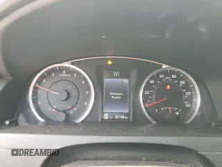 2017 Toyota Camry XLE z VIN 4T1BF1FK0HU402901, wystawiony jako Copart lot #58214405 z przebiegiem 85 148 mil mil oraz Szkoda całkowita • Salvage title. Historia ofert i sprzedaży dostępna na DreamBid. Obrazek 9.