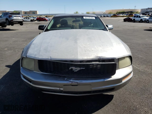 2008 Ford Mustang Deluxe with VIN 1ZVHT80N585136950, listed as a Copart auction lot 62778165 with 140,395 mi miles and Clean title. Bid and sale history available at DreamBid. Image 5.