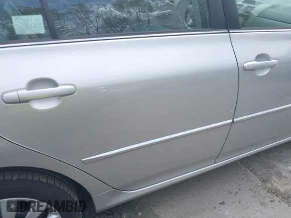 2013 Toyota Corolla L with VIN 2T1BU4EEXDC052854, listed as a IAAI auction lot 42230118 with 156,120 mi miles and . Bid and sale history available at DreamBid. Image 18.