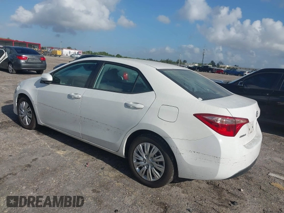 2019 Toyota Corolla L with VIN 2T1BURHE0KC179280, listed as a IAAI auction lot 41944624 with 102,964 mi miles. Bid and sale history available at carsss.com. Image 3.