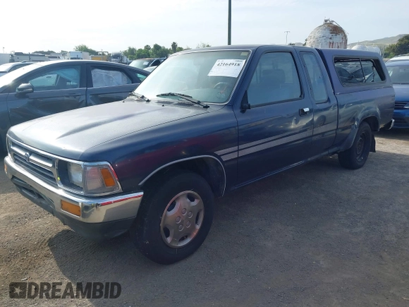 1994 Toyota 2WD Pickups DX with VIN JT4RN93P5R5103730, listed as a IAAI auction lot 42164918 with 396,623 mi miles. Bid and sale history available at carsss.com. Image 2.