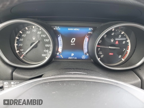 2017 Maserati Levante with VIN ZN661XUAXHX250088, listed as a Copart auction lot 40583294 with 26,317 mi miles. Bid and sale history available at carsss.com. Image 9.