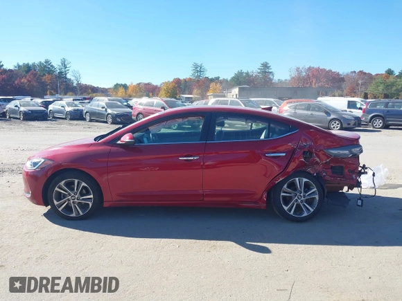 2017 Hyundai Elantra SE z VIN 5NPD84LF4HH101798, wystawiony jako IAAI lot #40700630 z przebiegiem 86 404 mil mil oraz . Historia ofert i sprzedaży dostępna na DreamBid. Obrazek 14.