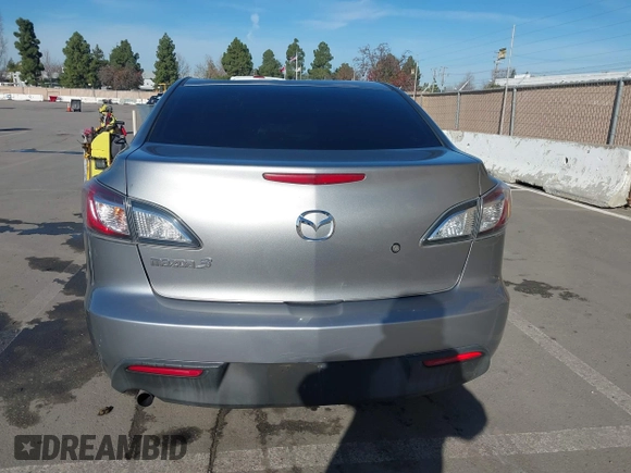 2010 Mazda 3 i Sport with VIN JM1BL1SG2A1282671, listed as a IAAI auction lot 41242441 with 184,947 mi miles and . Bid and sale history available at DreamBid. Image 16.