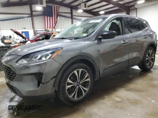 2021 Ford Escape SE with VIN 1FMCU9G68MUA17770, listed as a Copart auction lot 51085815 with 54,150 mi miles and Salvage Title. Bid and sale history available at carsss.com. Image 1.