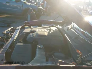 2021 Dodge Challenger SXT z VIN 2C3CDZGG7MH539374, wystawiony jako IAAI lot #41335024 z przebiegiem 68 553 mil mil oraz . Historia ofert i sprzedaży dostępna na DreamBid. Obrazek 19.