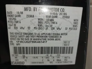 2009 Ford Escape XLS z VIN 1FMCU02759KA61417, wystawiony jako IAAI lot #42102452 z przebiegiem 207 262 mil mil oraz . Historia ofert i sprzedaży dostępna na DreamBid. Obrazek 9.