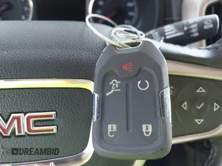 2018 GMC Terrain Denali with VIN 3GKALXEX0JL160169, listed as a IAAI auction lot 42642144 with 71,172 mi miles and . Bid and sale history available at DreamBid. Image 11.