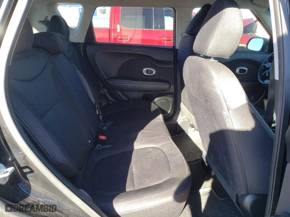2015 Kia Soul with VIN KNDJN2A2XF7812617, listed as a Copart auction lot 73328084 with 137,781 mi miles and Salvage Title. Bid and sale history available at carsss.com. Image 11.
