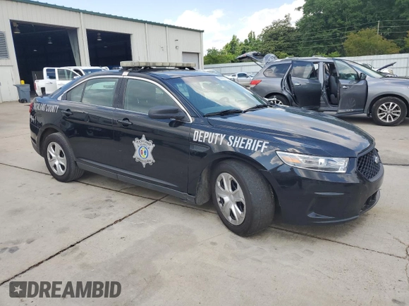 2018 Ford Police Interceptor z VIN 1FAHP2MK6JG123886, wystawiony jako Copart lot #55850245 z przebiegiem 153 539 mil mil oraz Szkoda całkowita • Salvage title. Historia ofert i sprzedaży dostępna na DreamBid. Obrazek 4.