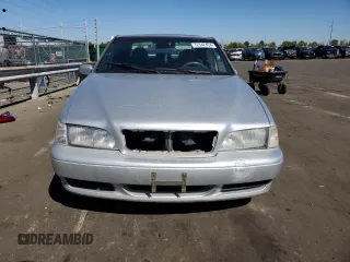 2000 Volvo S70 z VIN YV1LS61J4Y2630471, wystawiony jako Copart lot #72342454 z przebiegiem 167 733 mil mil oraz Nie do naprawy. Historia ofert i sprzedaży dostępna na DreamBid. Obrazek 5.