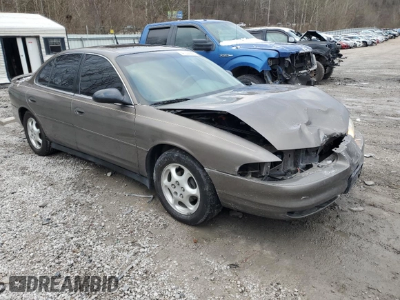 2000 Oldsmobile Intrigue GX z VIN 1G3WH52HXYF103020, wystawiony jako Copart lot #41337285 z przebiegiem 143 182 mil mil oraz Szkody całkowita. Historia ofert i sprzedaży dostępna na DreamBid. Obrazek 4.