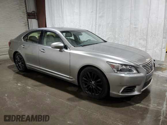 2017 Lexus LS with VIN JTHBL5EF1H5146379, listed as a Copart auction lot 52352925 with 82,320 mi miles and Non Repairable. Bid and sale history available at carsss.com. Image 4.