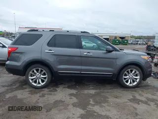 2013 Ford Explorer Limited z VIN 1FM5K7F91DGA30373, wystawiony jako IAAI lot #41953824 z przebiegiem 129 945 mil mil oraz . Historia ofert i sprzedaży dostępna na DreamBid. Obrazek 13.