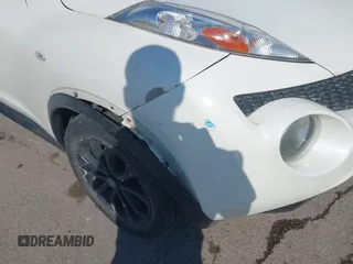 2014 Nissan Juke SL with VIN JN8AF5MV3ET358838, listed as a IAAI auction lot 41904916 with 86,273 mi miles. Bid and sale history available at carsss.com. Image 6.