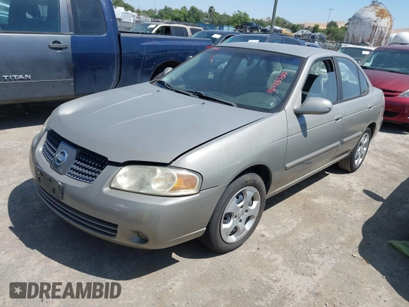 2004 Nissan Sentra S z VIN 3N1CB51D74L825521, wystawiony jako IAAI lot #42403530 z przebiegiem 196 672 mil mil oraz . Historia ofert i sprzedaży dostępna na DreamBid. Obrazek 2.
