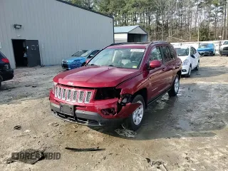 2016 Jeep Compass Latitude with VIN 1C4NJCEB7GD543444, listed as a Copart auction lot 84266844 with 61,564 mi miles and Salvage Title. Bid and sale history available at carsss.com. Image 15.