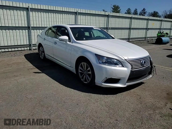 2014 Lexus LS 460 with VIN JTHCL5EF4E5022820, listed as a Copart auction lot 52346385 with 40,862 mi miles and Salvage Title. Bid and sale history available at DreamBid. Image 11.