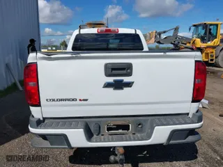 2018 Chevrolet Colorado 4WD Work Truck with VIN 1GCGTBEN0J1216173, listed as a IAAI auction lot 41788805 with 216,820 mi miles. Bid and sale history available at carsss.com. Image 17.