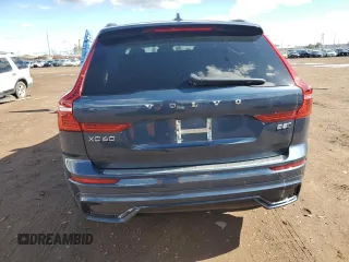 2023 Volvo XC60 Ultimate Dark Theme z VIN YV4L12RX3P1204962, wystawiony jako Copart lot #41122214 z przebiegiem 13 002 mil mil oraz . Historia ofert i sprzedaży dostępna na DreamBid. Obrazek 6.