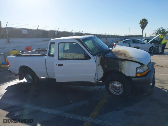1998 Ford Ranger XL with VIN 1FTYR14U4WPA33661, listed as a IAAI auction lot 40824383 with 131,858 mi miles. Bid and sale history available at carsss.com. Image 13.