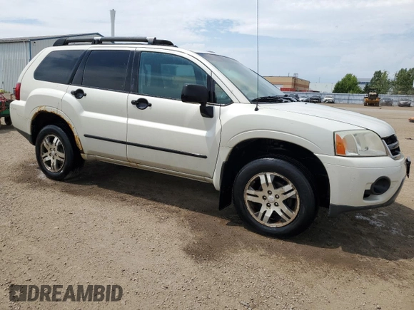 2006 Mitsubishi Endeavor LS with VIN 4A4MN21S56E074694, listed as a Copart auction lot 62396454 with 325,603 mi miles and Clean Title. Bid and sale history available at carsss.com. Image 4.