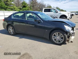 2015 Infiniti Q40 with VIN JN1CV6AR1FM523918, listed as a Copart auction lot 58383294 with 90,582 mi miles and Salvage Title. Bid and sale history available at carsss.com. Image 4.