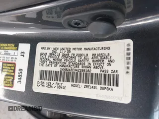 2010 Toyota Corolla with VIN 1NXBU4EE3AZ286182, listed as a IAAI auction lot 42047243 with 1 mi miles. Bid and sale history available at carsss.com. Image 9.