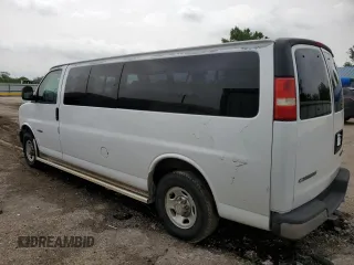 2005 Chevrolet Express Passenger with VIN 1GAHG39UX51197887, listed as a Copart auction lot 54499855 with 173,655 mi miles and Clean title. Bid and sale history available at DreamBid. Image 2.