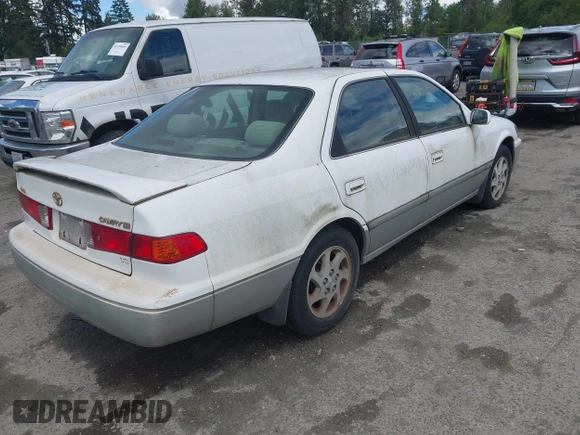 2001 Toyota Camry LE z VIN JT2BF22K310304712, wystawiony jako IAAI lot #42386743 z przebiegiem 103 552 mil mil oraz . Historia ofert i sprzedaży dostępna na DreamBid. Obrazek 4.