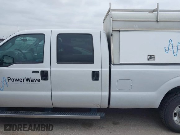 2011 Ford F-250 XL z VIN 1FT7W2A61BEC35315, wystawiony jako IAAI lot #41578348 z przebiegiem 139 033 mil mil oraz . Historia ofert i sprzedaży dostępna na DreamBid. Obrazek 14.