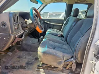 2007 GMC Sierra 2500HD Work Truck with VIN 1GDHC29U97E109075, listed as a Copart auction lot 62367145 with Not provided miles and Clean title. Bid and sale history available at DreamBid. Image 5.