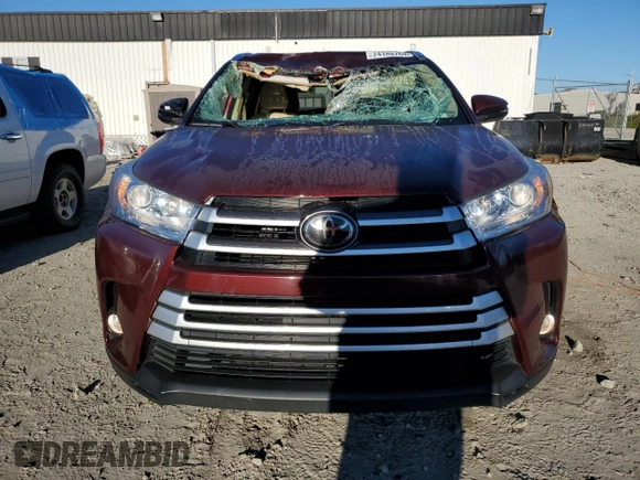 2018 Toyota Highlander SE z VIN 5TDKZRFH9JS238704, wystawiony jako Copart lot #74180764 z przebiegiem 96 037 mil mil oraz Szkoda całkowita • Salvage title. Historia ofert i sprzedaży dostępna na DreamBid. Obrazek 5.