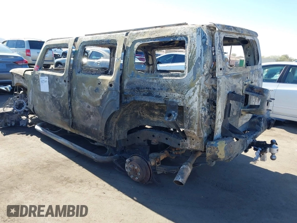 2008 Hummer H3 SUV Alpha with VIN 5GTEN13L288107673, listed as a IAAI auction lot 41271695 with 1 mi miles. Bid and sale history available at carsss.com. Image 3.