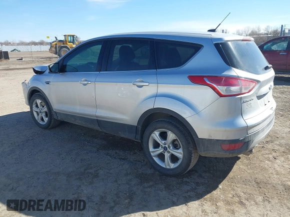 2015 Ford Escape SE with VIN 1FMCU9GX4FUB07459, listed as a IAAI auction lot 41731063 with 101,070 mi miles. Bid and sale history available at carsss.com. Image 3.