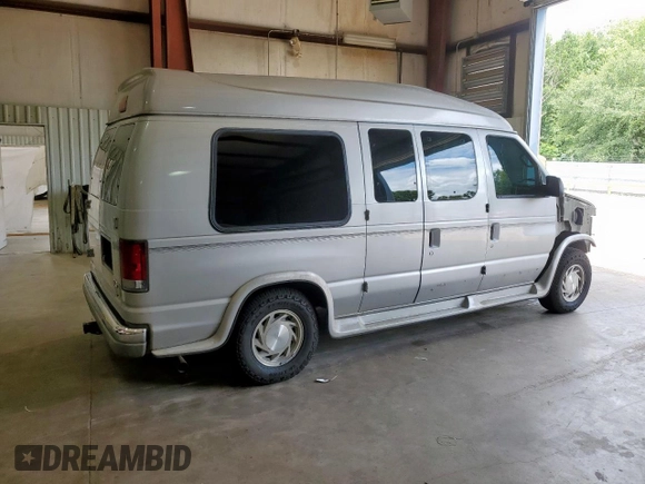 2001 Ford Econoline Cargo Recreational с VIN 1FDRE14L51HA62950, выставлен на аукционе Copart как лот 60860705 с пробегом 199 611 миль миль и Списание • Salvage title. История ставок и продаж доступна на DreamBid. Изображение 3.