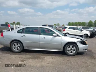 2009 Chevrolet Impala LT with VIN 2G1WT57K991228661, listed as a IAAI auction lot 42001074 with 104,918 mi miles and . Bid and sale history available at DreamBid. Image 13.